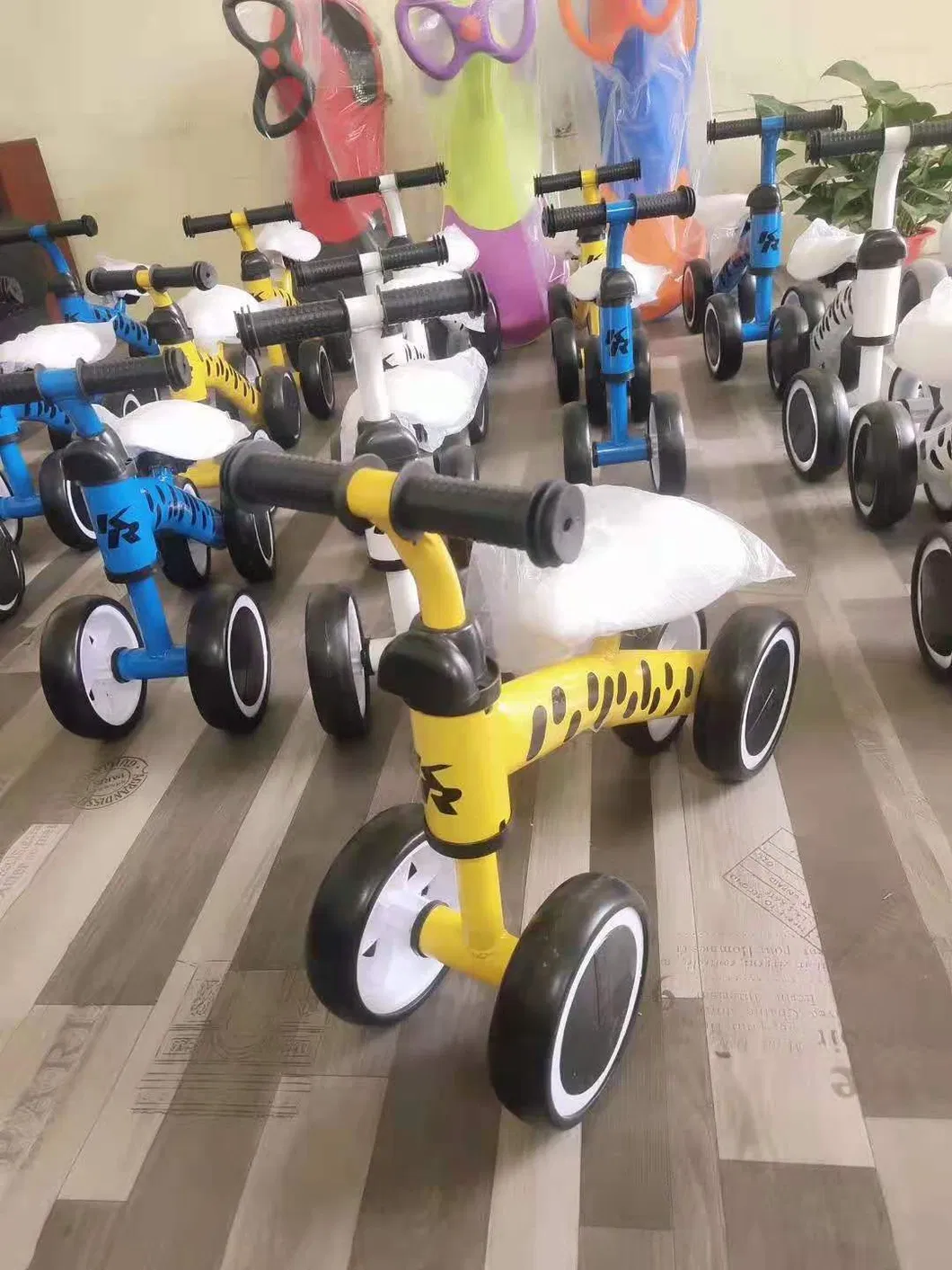 Factory Price Mini Baby Bike Kids Ride on Car Toys EVA Wheels Children Balance Bike Mini Bike
