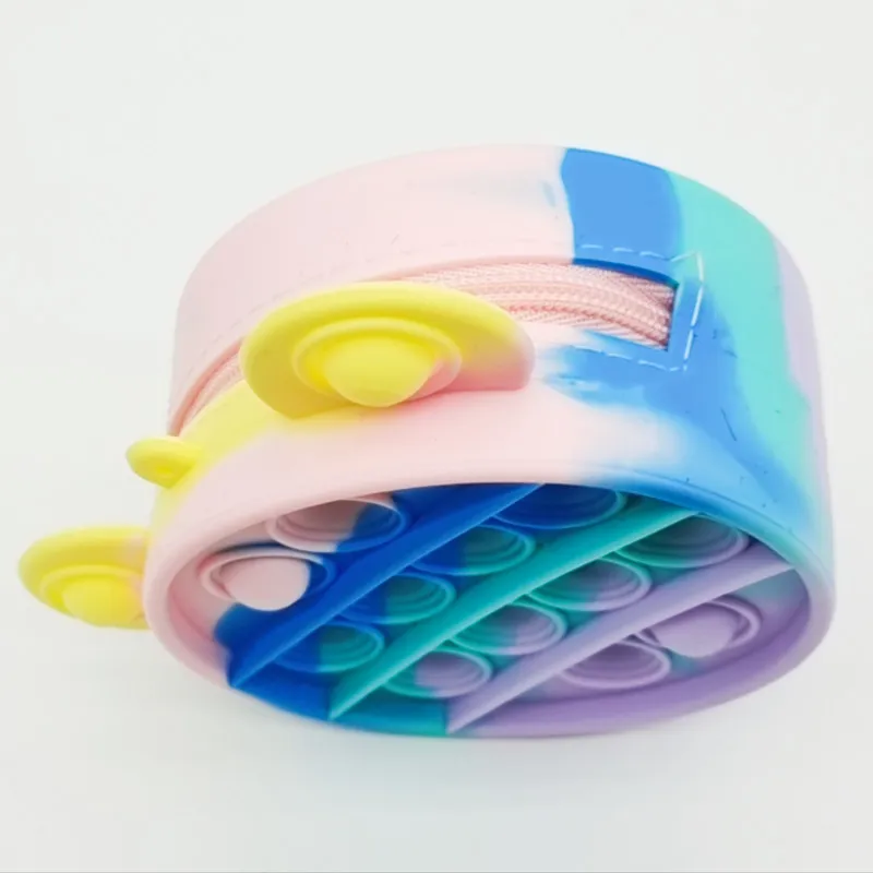 Hot Sell Products Silicone Novelty Toys New Style Last Mouse Lost Handbag Travel Bag