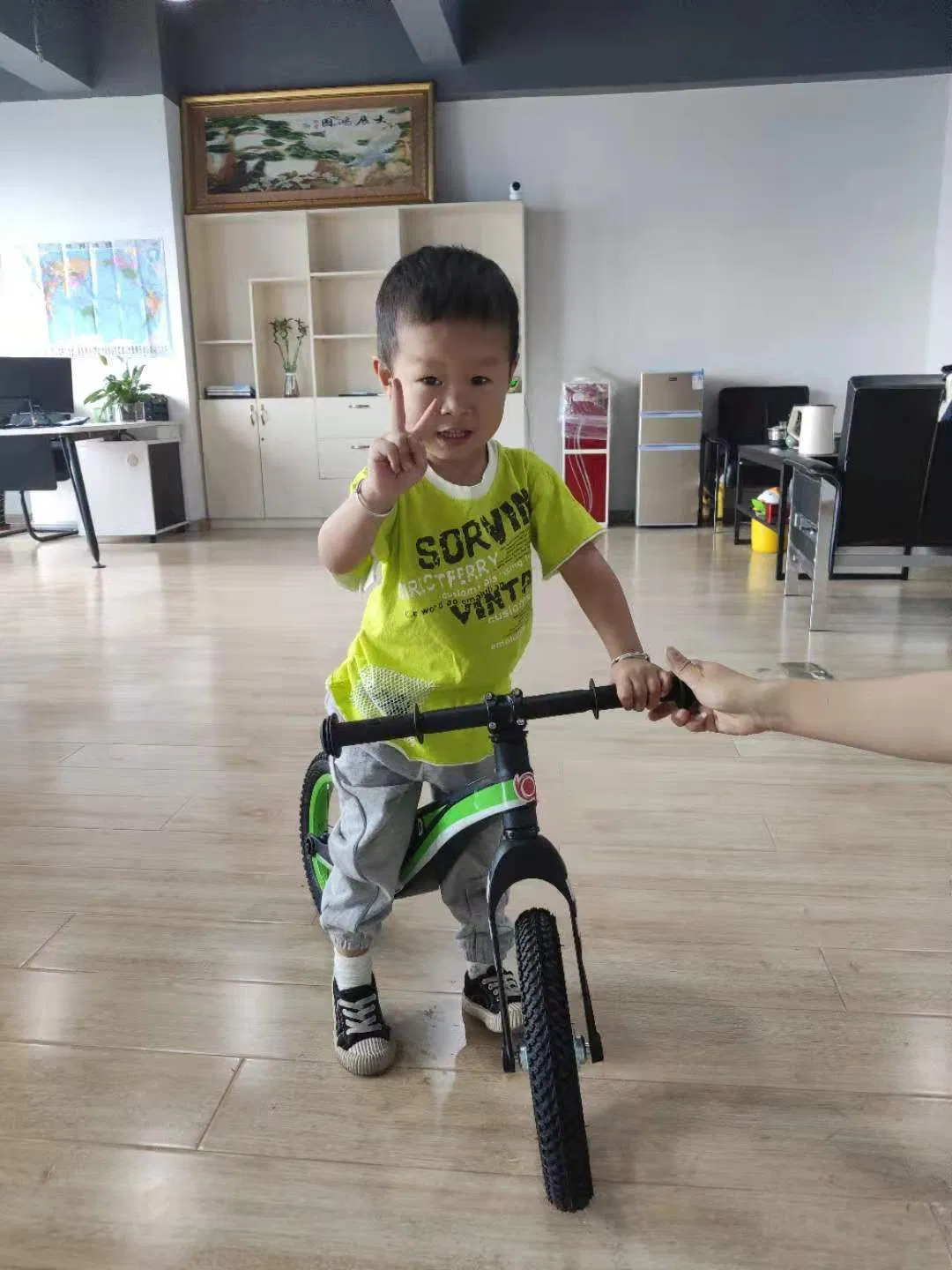 New Design Sport Kids Balance Bike Magnesium Alloy Baby Balance Walking Children Bike for Sale