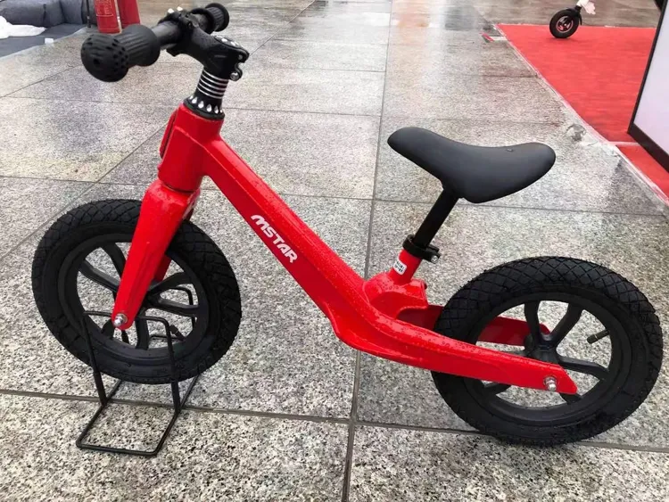 New Hot Selling Walking Bike for Baby Mini Push No Pedal Kids Balance Bicycle